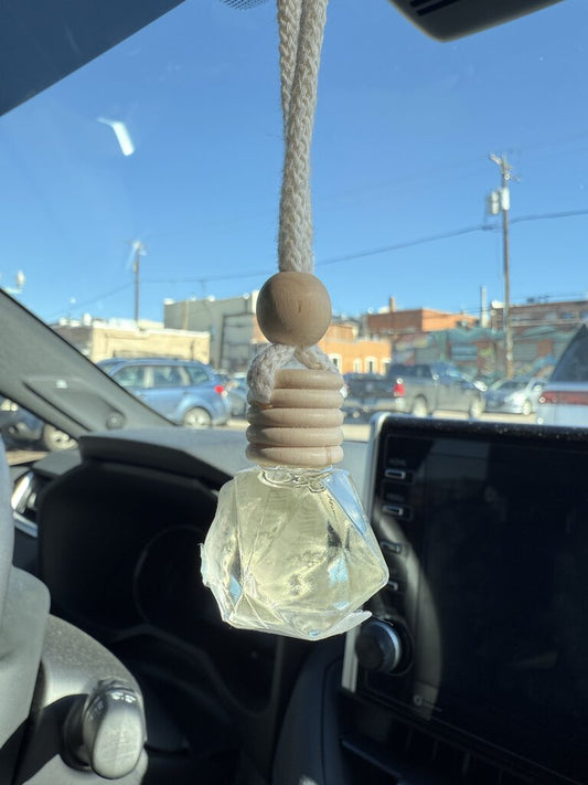 Hanging Car Diffuser - Fresh Linen