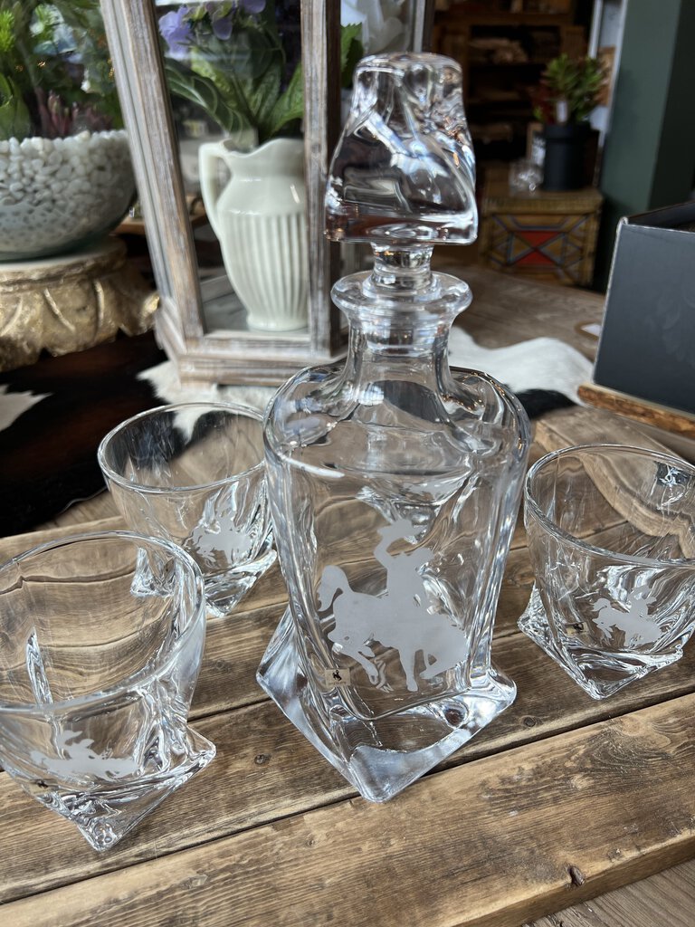 Crystal Twisted Decanter Set - Steamboat