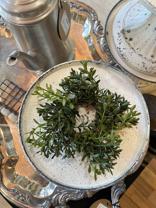 New England Boxwood Candle Ring